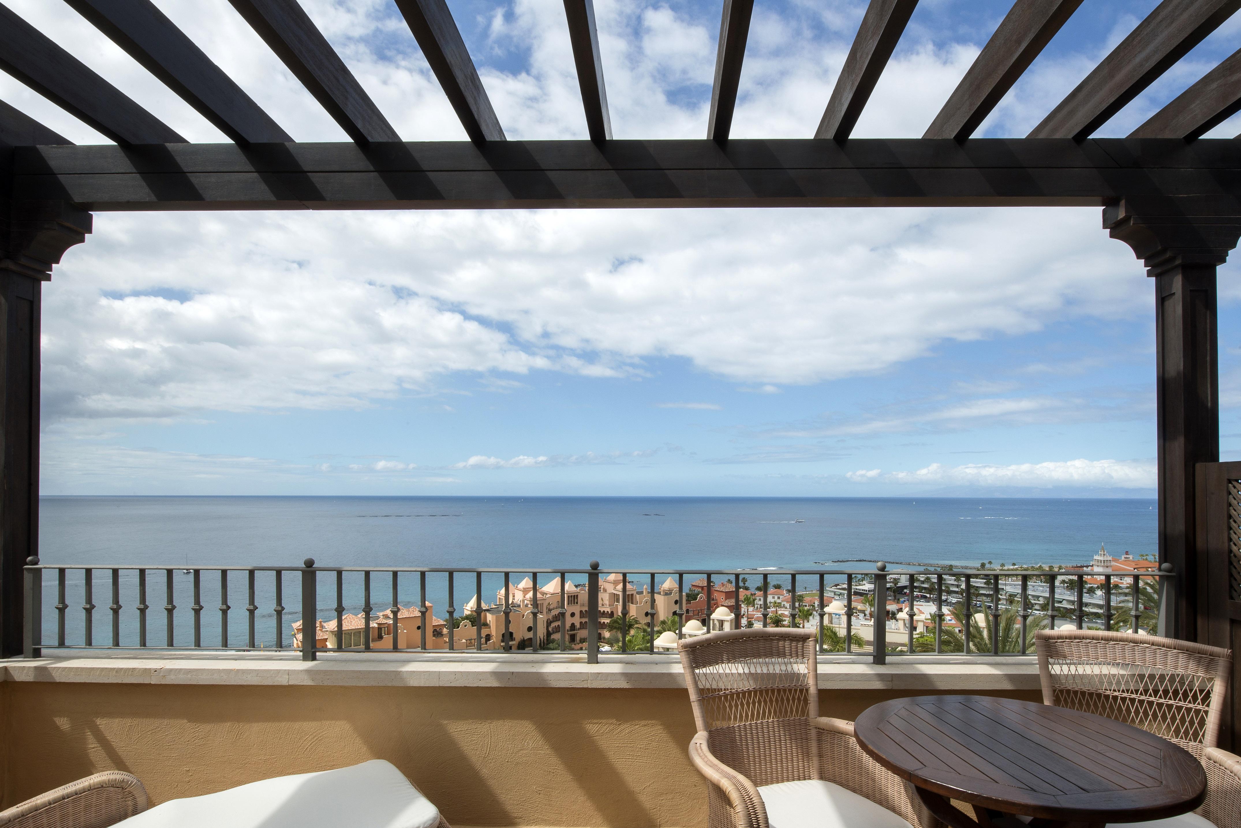 Vincci Seleccion La Plantacion Del Sur Hotel Costa Adeje  Bagian luar foto View from the hotel
